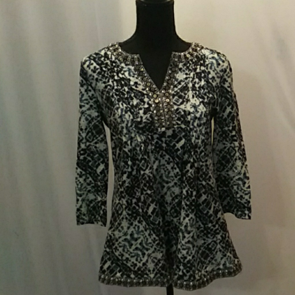 V Cristina Shirt